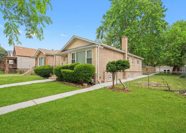 Property at 7133 S Honore St, Chicago, IL 60636, 5 beds, 1.5 baths
