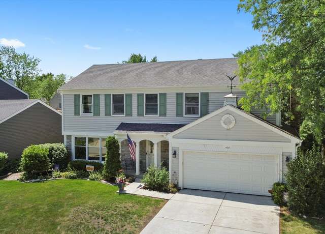 Property at 428 Linsey Ave, Schaumburg, IL 60194, 4 beds, 2.5 baths