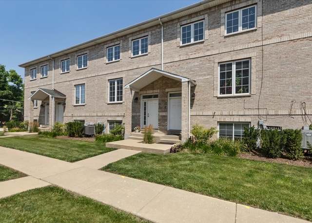 Property at 183 N East River Rd Unit D3, Des Plaines, IL 60016, 3 beds, 2.5 baths