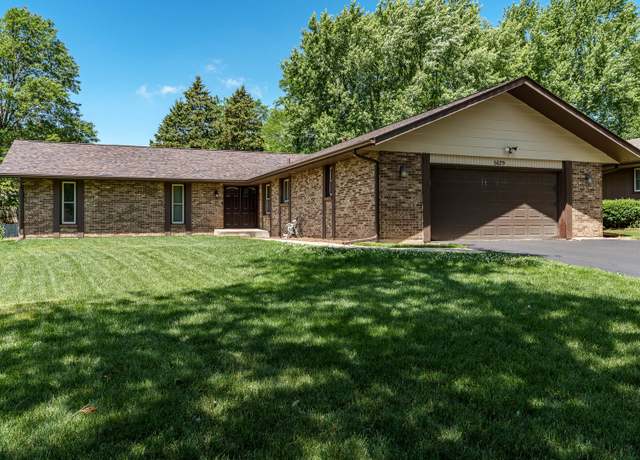 Property at 5629 Weymouth Dr, Rockford, IL 61114, 3 beds, 3 baths