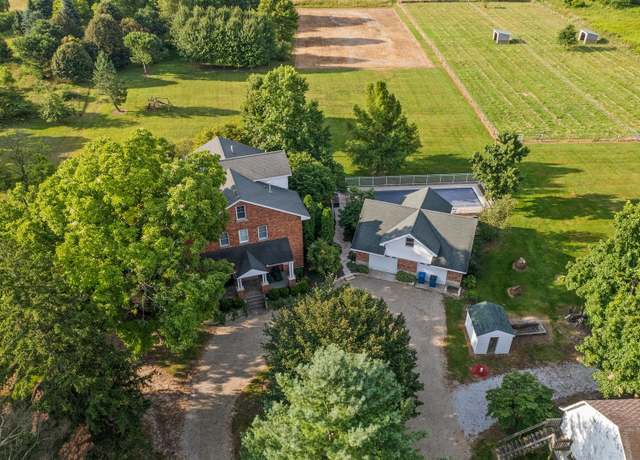 Property at 354 E 1000 N, La Porte, IN 46350, 4 beds, 4.5 baths