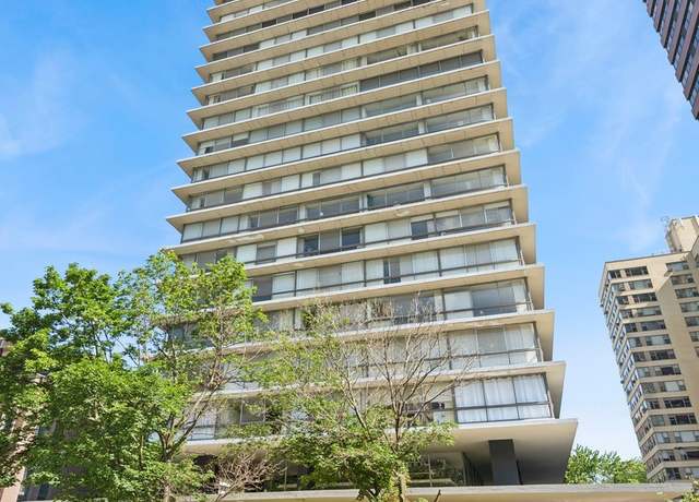 Property at 320 W Oakdale Ave #801, Chicago, IL 60657, 3 beds, 2 baths
