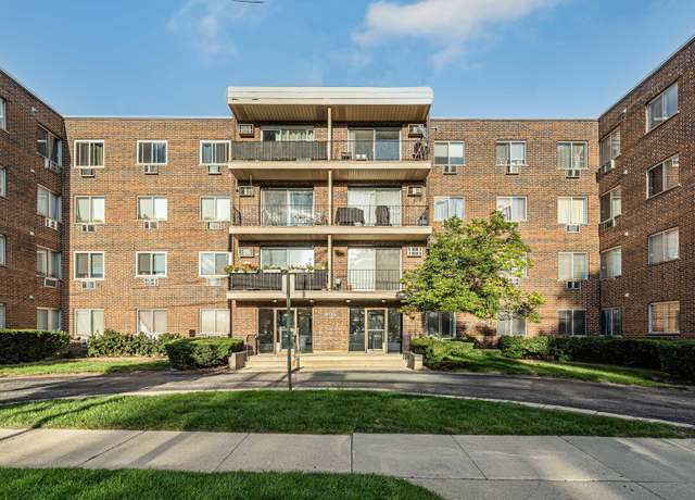 Property at 9445 Kenton Ave #408, Skokie, IL 60076, 3 beds, 2 baths