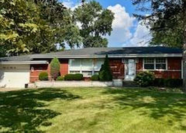 Property at 5655 Ashland Ave, Countryside, IL 60525, 3 beds, 1.5 baths