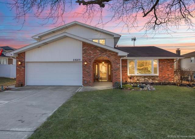 Property at 14207 S Pheasant Ln, Orland Park, IL 60467, 3 beds, 3 baths