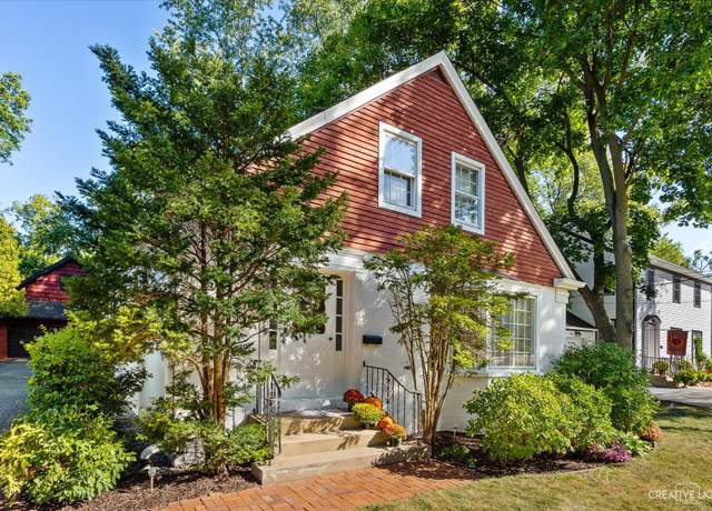 Property at 124 W Crystal Lake Ave, Crystal Lake, IL 60014, 4 beds, 2 baths