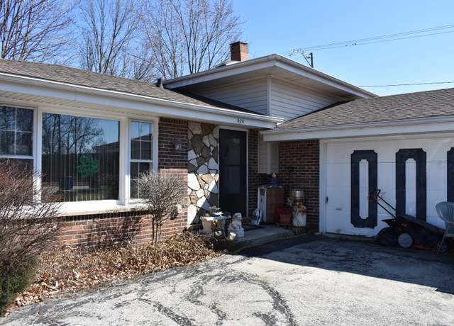 Property at 8651 Kean Ave, Hickory Hills, IL 60457, 4 beds, 2 baths