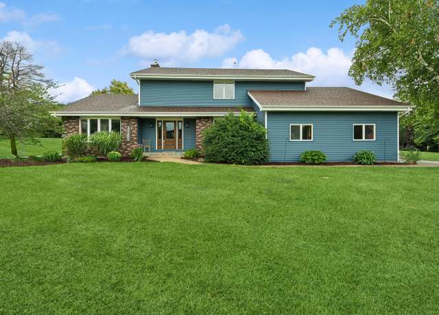 Property at 12202 Baker Ter, Woodstock, IL 60098, 3 beds, 2.5 baths
