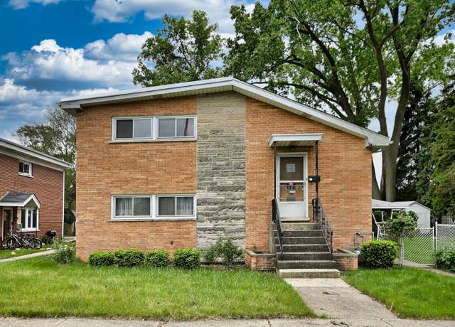 Property at 10009 W Fullerton Ave, Melrose Park, IL 60164, 6 beds, 3 baths