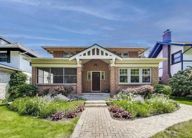Property at 1525 Spencer Ave, Wilmette, IL 60091, 3 beds, 2.5 baths