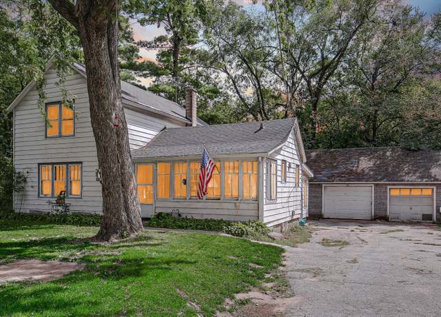 Property at 2201 Thornton Lansing Rd, Lansing, IL 60438, 3 beds, 1 bath