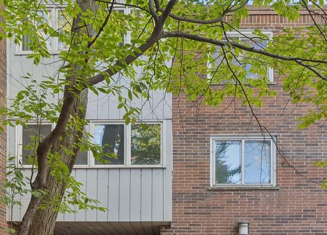 Property at 1810 N Sedgwick St, Chicago, IL 60614, 3 beds, 2.5 baths