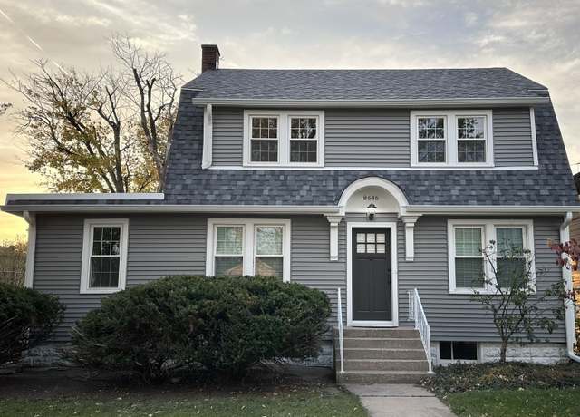 Property at 8646 S Nagle Ave, Burbank, IL 60459, 5 beds, 2 baths