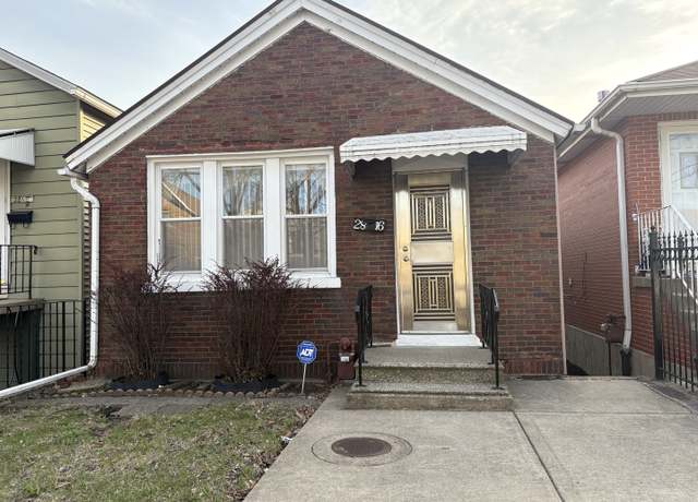 Property at 2816 S Loomis St, Chicago, IL 60608, 2 beds, 1 bath