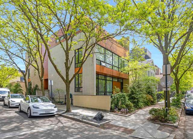 Property at 839 N Hermitage Ave #101, Chicago, IL 60622, 3 beds, 2 baths