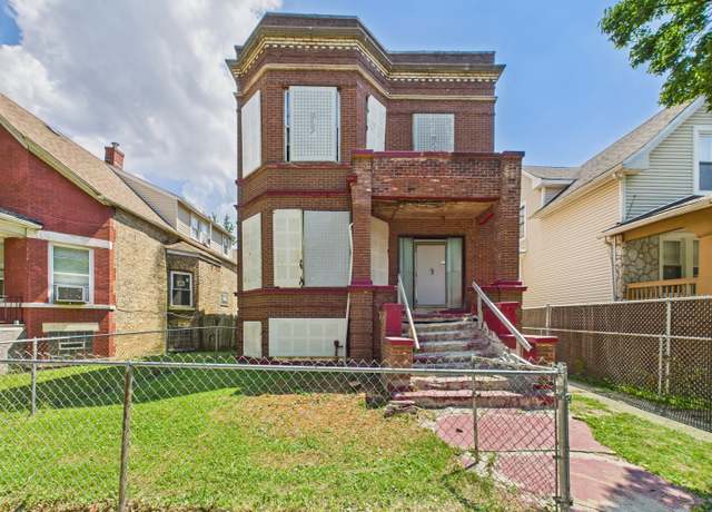 Property at 5045 W Erie St, Chicago, IL 60644, 5 beds, 2 baths