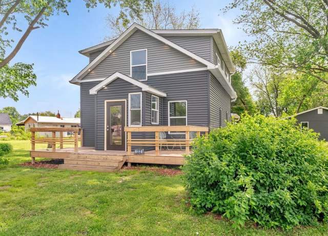 Property at 133 E Gould St, Braceville, IL 60407, 3 beds, 2 baths