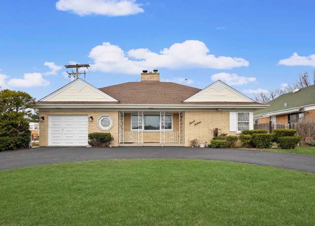 Property at 1116 S Cumberland Ave, Park Ridge, IL 60068, 3 beds, 2 baths