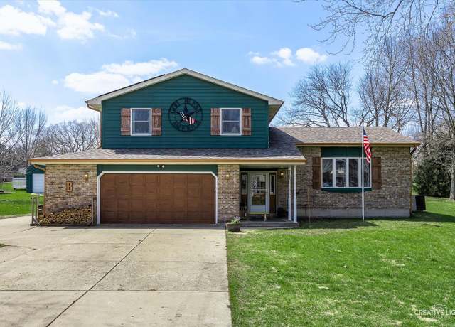 Property at 41 N Linden Dr, Plano, IL 60545, 4 beds, 2.5 baths
