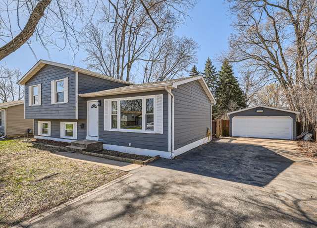 Property at 4211 Gregory Dr, Zion, IL 60099, 3 beds, 2 baths