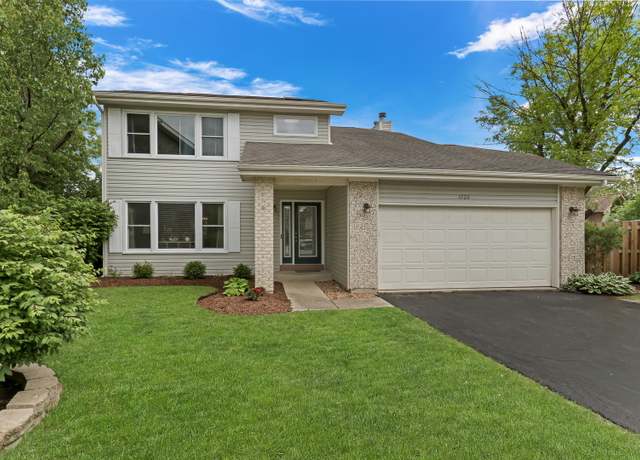 Property at 1723 Victor Ter, Gurnee, IL 60031, 4 beds, 2.5 baths