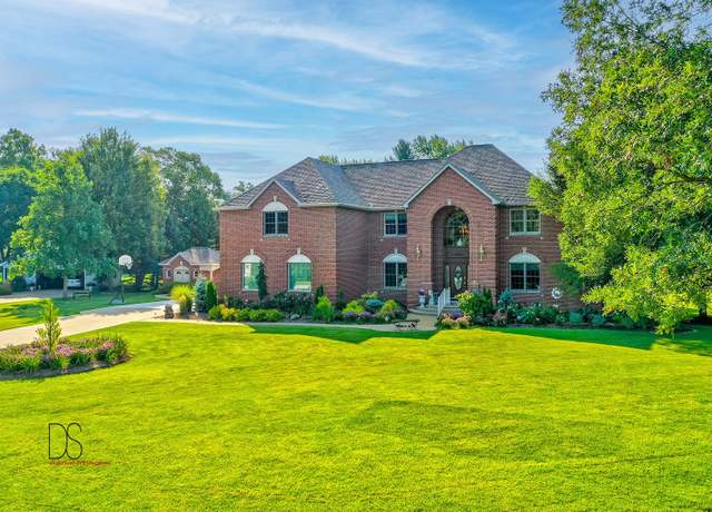 Property at 1638 Timber Ln, Ottawa, IL 61350, 4 beds, 5 baths