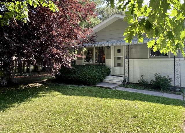 Property at 14 N Walnut St, Pesotum, IL 61863, 3 beds, 1 bath