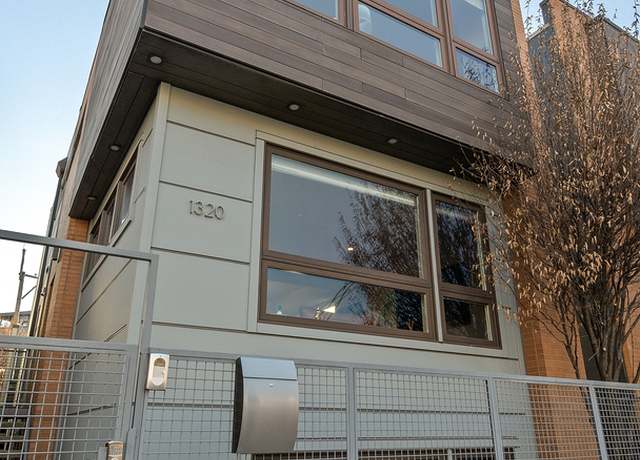 Property at 1320 N Moorman St, Chicago, IL 60622, 4 beds, 3.5 baths