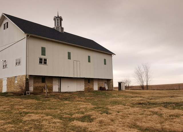 Property at 25778 Fulfs Rd, Sterling, IL 61081