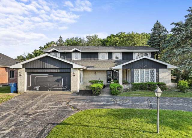 Property at 7415 W Ute Ln, Palos Heights, IL 60463, 4 beds, 2.5 baths