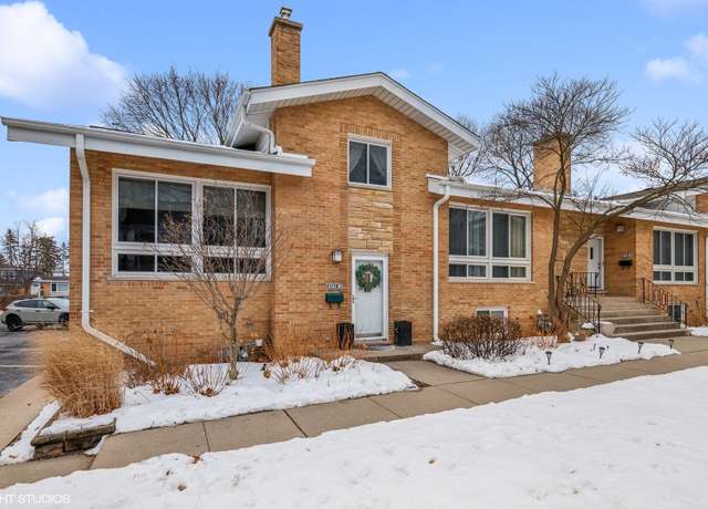 Property at 1525 N Arlington Heights Rd Unit D, Arlington Heights, IL 60004, 3 beds, 2 baths
