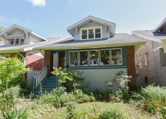 Property at 1014 S Kenilworth Ave, Oak Park, IL 60304, 3 beds, 2 baths