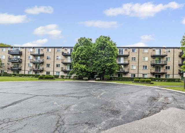 Property at 2420 E Brandenberry Ct Unit 2F, Arlington Heights, IL 60004, 1 bed, 1 bath