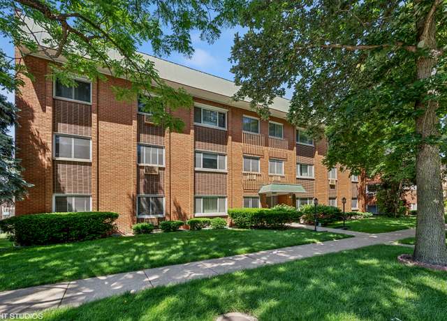 Property at 433 S Lombard Ave #34, Oak Park, IL 60302, 2 beds, 2 baths