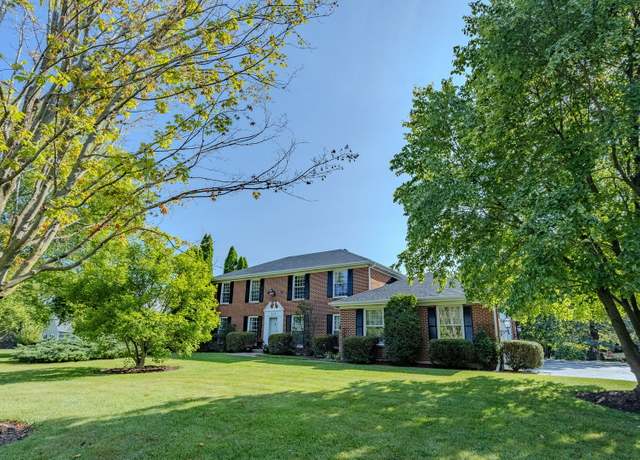 Property at 205 Wicker Dr, Deer Park, IL 60010, 4 beds, 2.5 baths