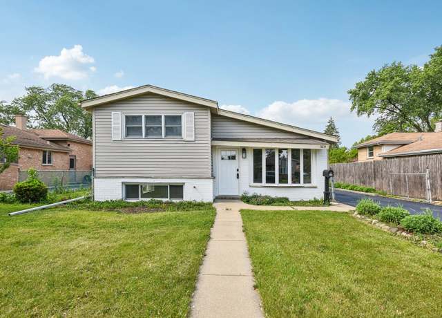 Property at 329 E Jefferson St, Bensenville, IL 60106, 3 beds, 2 baths