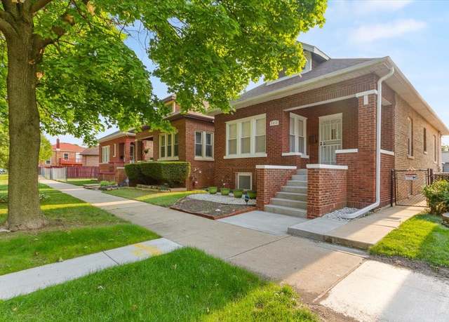 Property at 7614 S Chappel Ave, Chicago, IL 60649, 5 beds, 3 baths