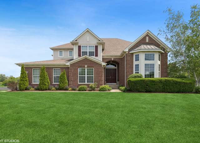 Property at 2621 Hastings Ct, Gurnee, IL 60031, 5 beds, 4.5 baths