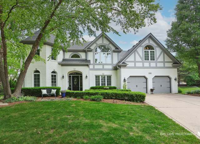 Property at 2515 Thurston Ct, Aurora, IL 60502, 5 beds, 3.5 baths