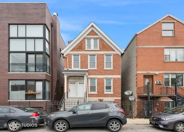 Property at 1640 W Blackhawk St, Chicago, IL 60622, 8 beds, 5.5 baths