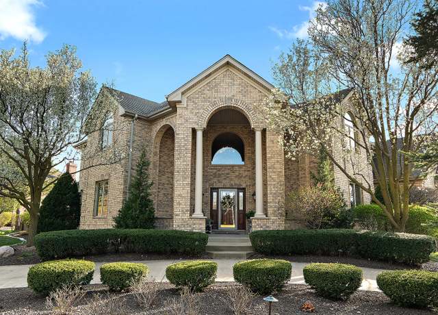 Property at 11755 Coquille Pt, Frankfort, IL 60423, 4 beds, 5 baths