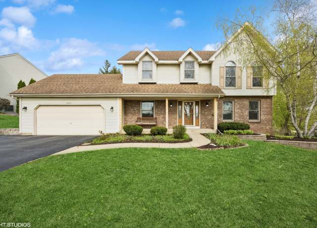 Property at 1210 Spring Hill Dr, Algonquin, IL 60102, 6 beds, 2.5 baths
