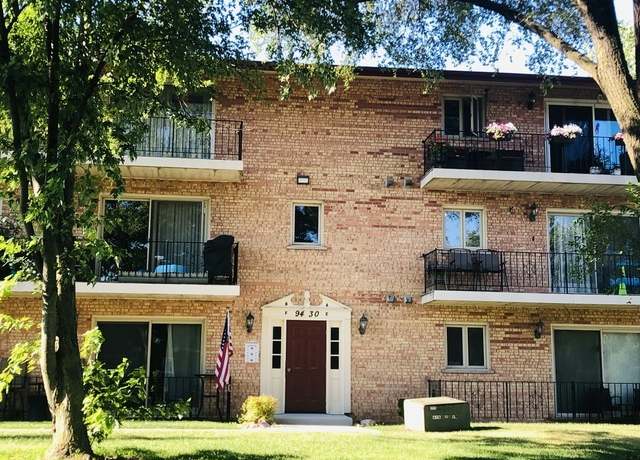 Property at 9430 Greenbriar Dr Unit 1F, Hickory Hills, IL 60457, 2 beds, 2 baths