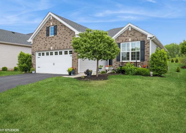 Property at 321 Mahogany Dr, Algonquin, IL 60102, 2 beds, 2 baths