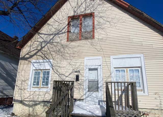 Property at 1112 E Grand Ave, Decatur, IL 62521, 3 beds, 1 bath