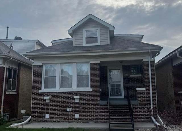 Property at 1720 N Major Ave, Chicago, IL 60639, 9 beds, 3 baths