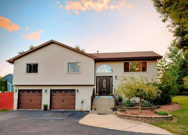 Property at 22337 86th St, Salem, WI 53168, 3 beds, 2.5 baths