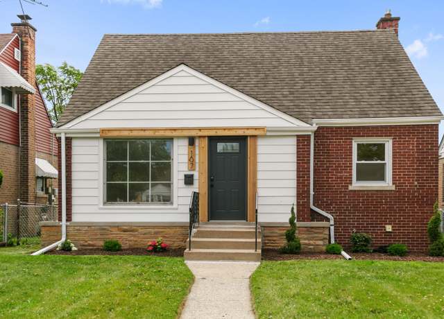 Property at 107 163rd St, Calumet City, IL 60409, 4 beds, 2 baths