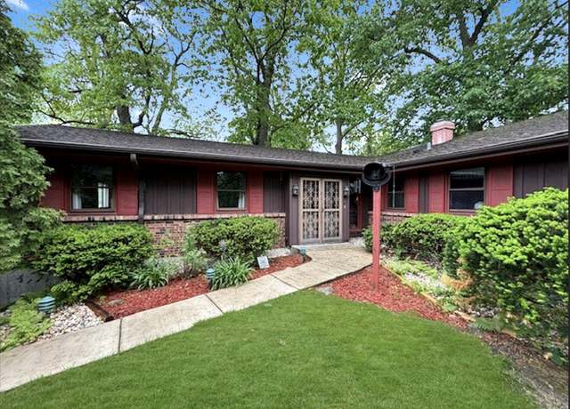 Property at 5308 Dallas Ct, Rockford, IL 61109, 3 beds, 2 baths
