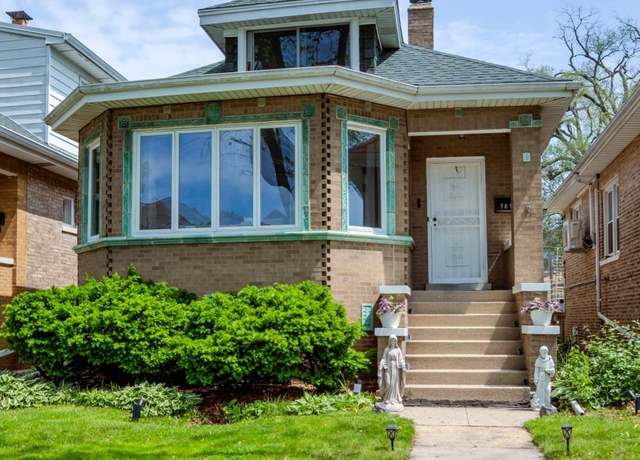 Property at 7818 W Elmgrove Dr, Elmwood Park, IL 60707, 5 beds, 2.5 baths